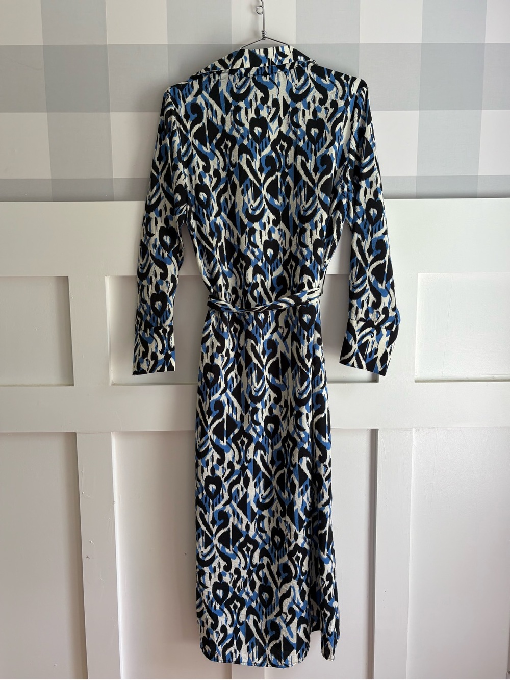 Zara Blue and Cream Ikat-Print Long Sleeve Maxi Shirt Dress with Tie Small - Picture 3 of 10